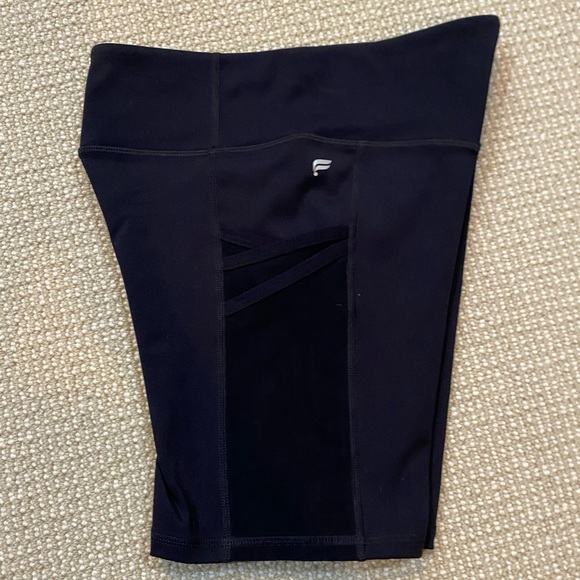 Trinity Motion365 Mid-Rise 9” Short - Picture 4 of 5